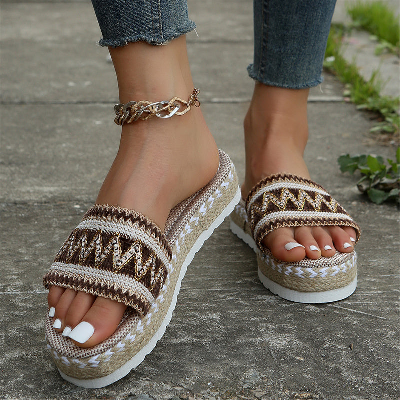 Sandalias River | Bella Brisa