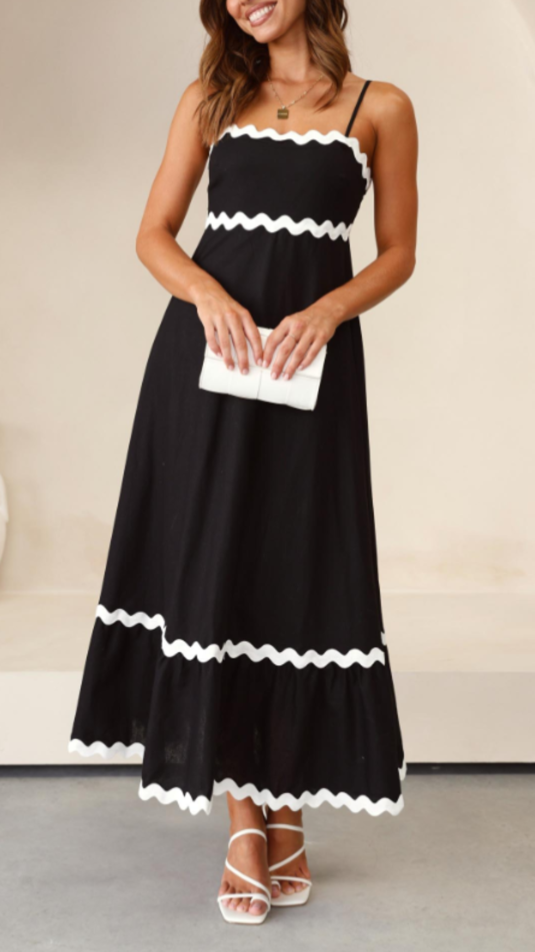 Vestido largo negro sofisticado de Ric Rac | Bella Brisa