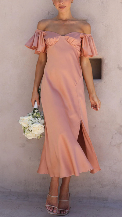 Vestido con hombros descubiertos y mangas de mariposa | Bella Brisa