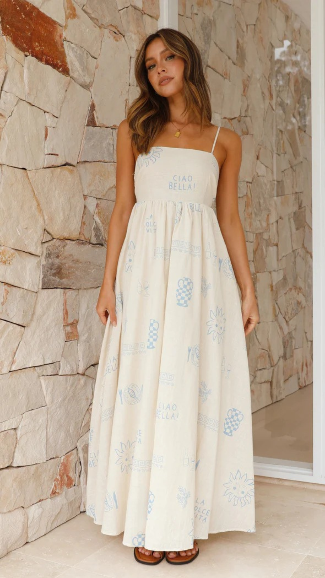 Vestido largo azul con detalles recortados y efecto bronceado | Bella Brisa