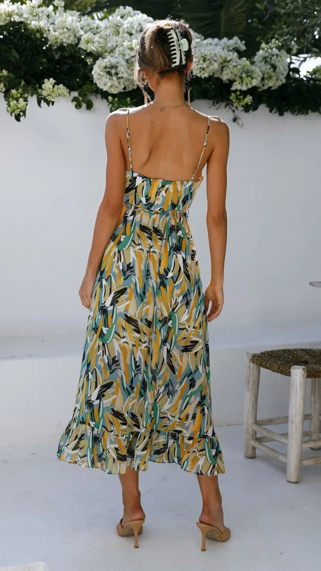 Vestido largo con estampado floral y tirantes finos estilo bohemio | Bella Brisa
