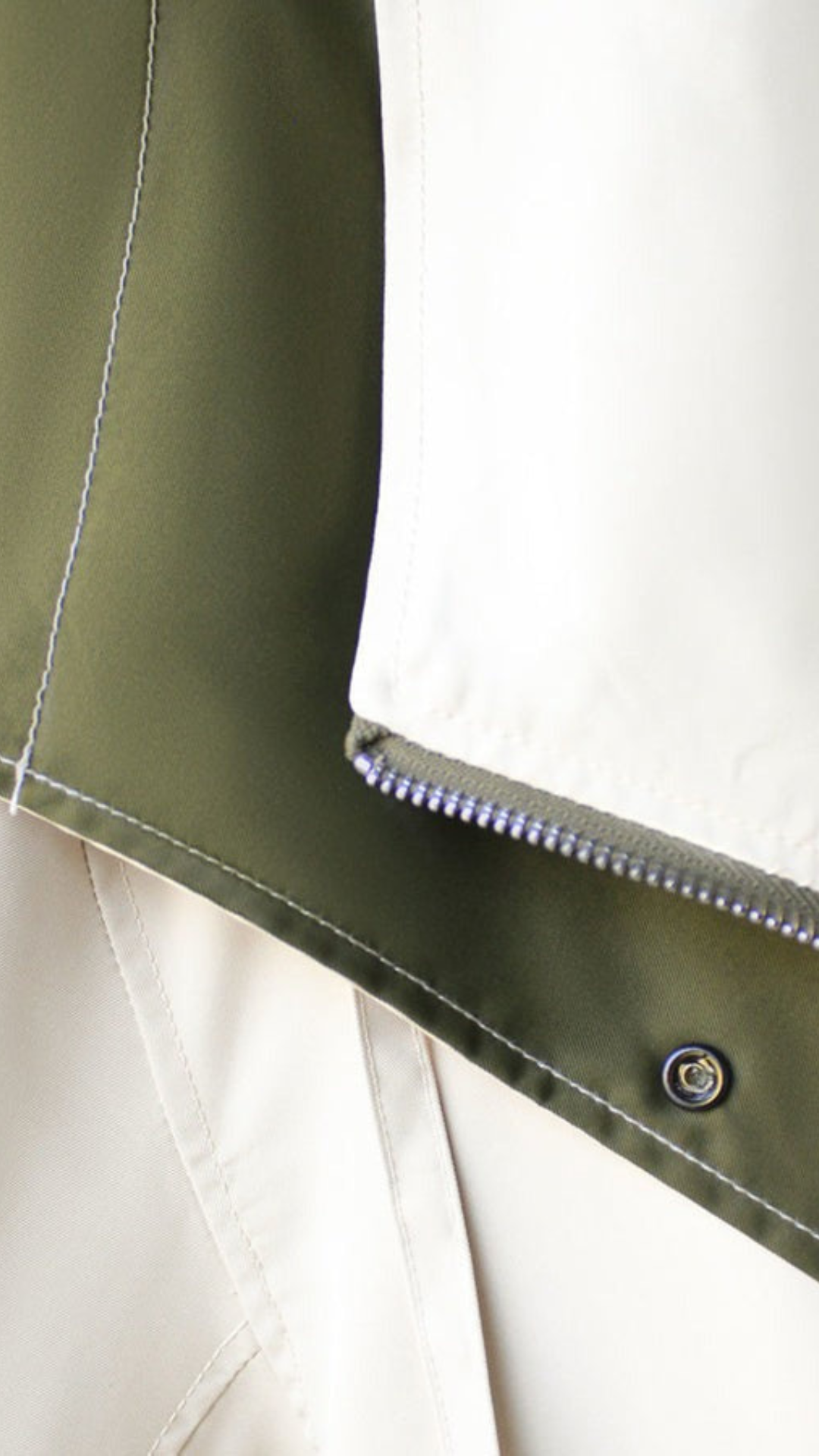 Gabardina con capucha | Bella Brisa