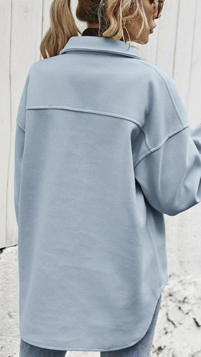 Abrigo con botones de Soho Tailoring | Bella Brisa