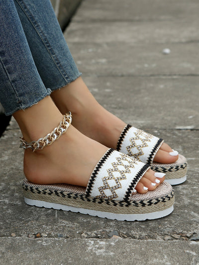 Sandalias River | Bella Brisa