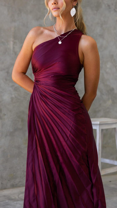 Vestido Largo Plisado de un Solo Hombro | Bella Brisa