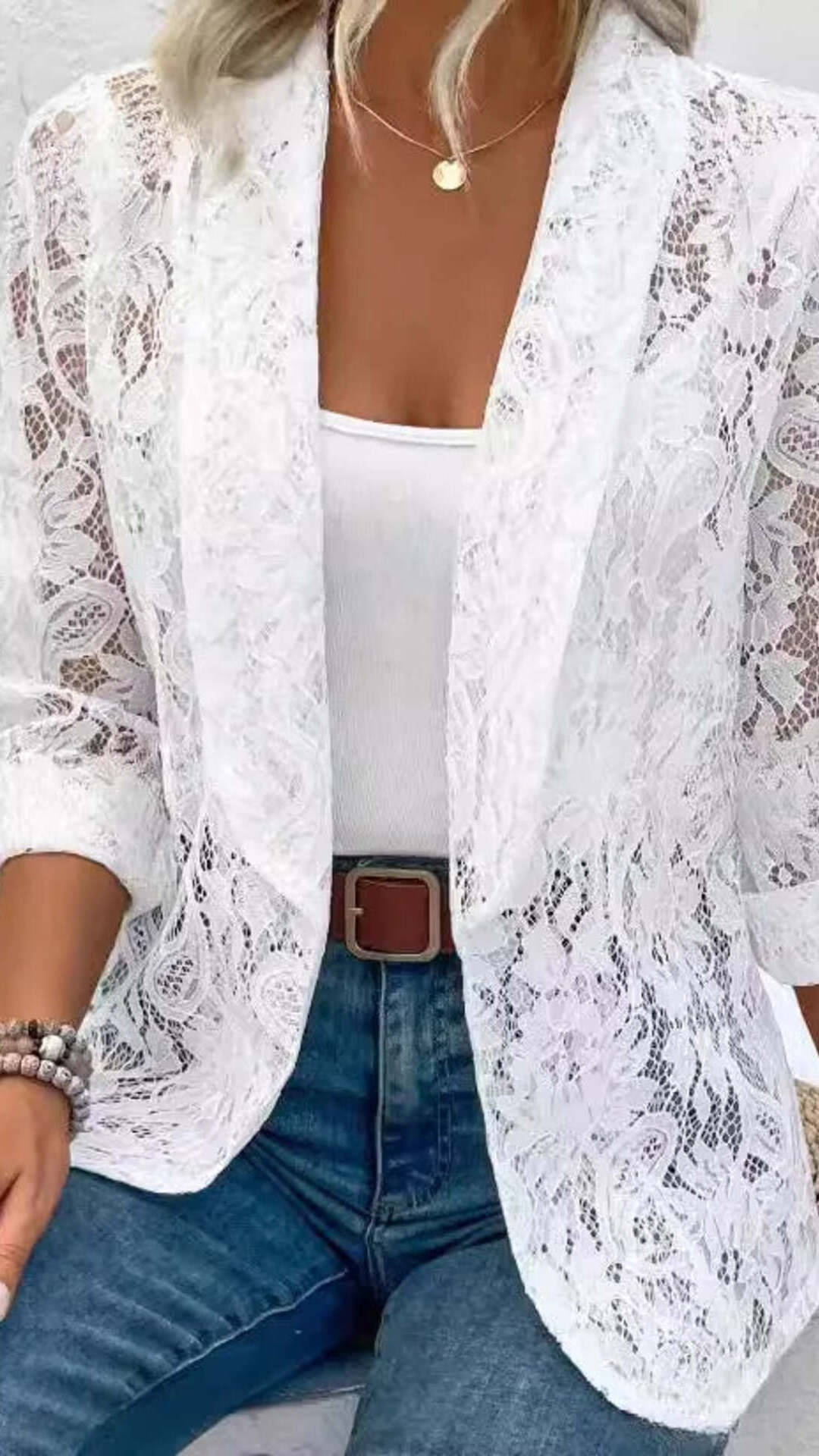 Blazer de encaje