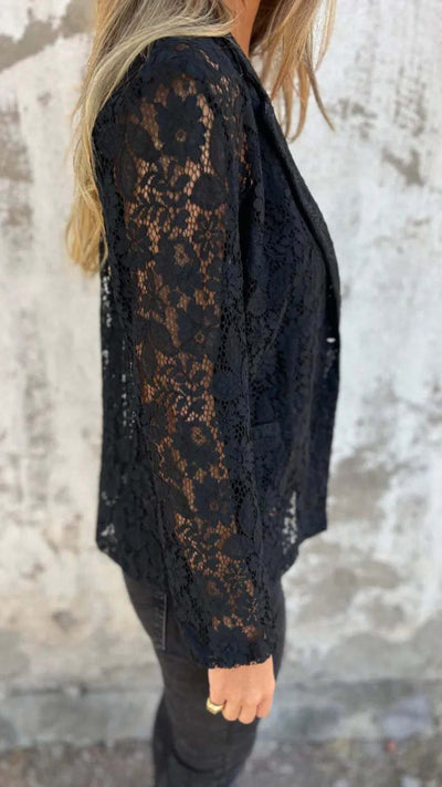 Blazer de encaje
